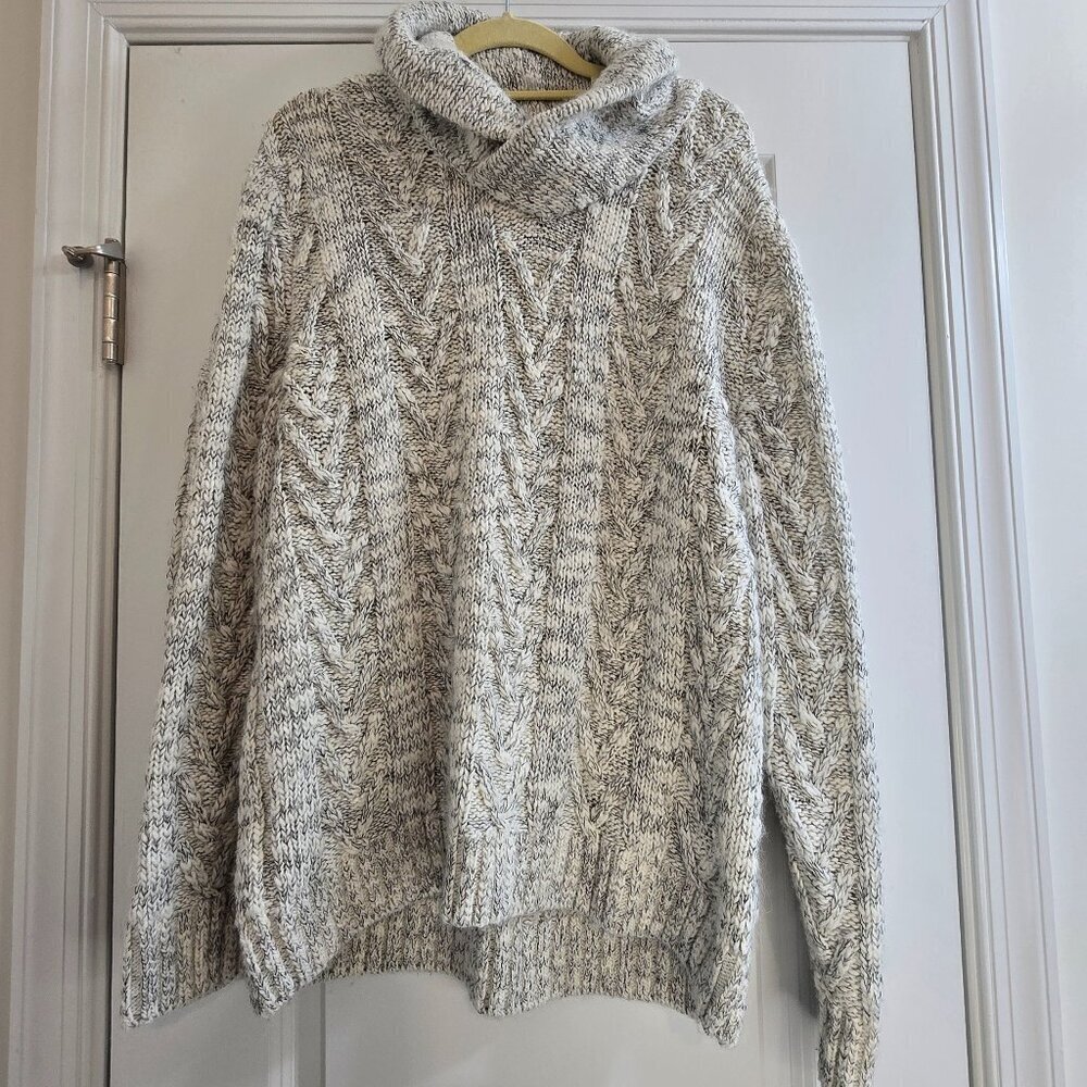 Men's Express Cable Knit Ribbed Sleeve Shawl Collar Sweater - White with Black